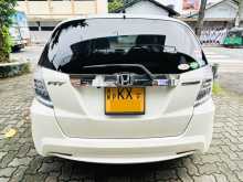 https://riyasewana.com/uploads/honda-honda-fit-20123150814.jpg