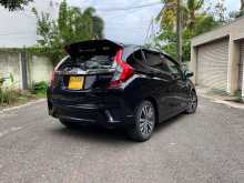 https://riyasewana.com/uploads/honda-honda-fit-2014-1013515312712.jpg
