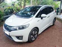 https://riyasewana.com/uploads/honda-honda-fit-2014-1115425312592.jpg