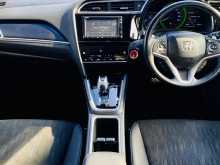https://riyasewana.com/uploads/honda-honda-fit-2014-823192112984.jpg