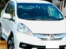 Honda Fit Shuttle 2014 Car