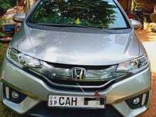 https://riyasewana.com/uploads/honda-honda-fit-2015-1320001112772.jpg