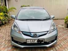 https://riyasewana.com/uploads/honda-honda-fit-271121574052.jpg