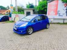 https://riyasewana.com/uploads/honda-honda-fit-281024494792.jpg