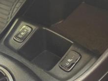 https://riyasewana.com/uploads/honda-honda-fit-47265917946.jpg