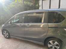 https://riyasewana.com/uploads/honda-honda-freed-1120003522233.jpg
