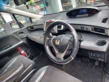 https://riyasewana.com/uploads/honda-honda-freed-2011-2410045812204.jpg
