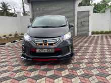 Honda FREED 2013 Car