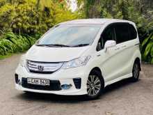 Honda Freed Gp3 2014 Car