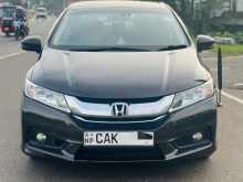 Honda Grace 2015 Car