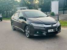 Honda Honda Grace 2015 Car