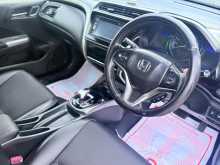 https://riyasewana.com/uploads/honda-honda-grace-1813065024.jpg