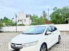 https://riyasewana.com/uploads/honda-honda-grace-18130650695.jpg