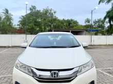 Honda Grace 2015 Car