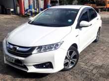 Honda Grace Ex 2016 Car