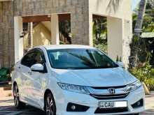 Honda Grace 2017 Car