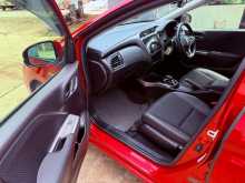 https://riyasewana.com/uploads/honda-honda-grace-2019-57210212223.jpg