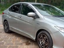 https://riyasewana.com/uploads/honda-honda-grace-69273917686.jpg