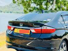 https://riyasewana.com/uploads/honda-honda-grace-76191922442.jpg