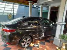 Honda Grace 2016 Car