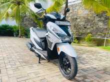 https://riyasewana.com/uploads/honda-honda-grazia-617081113653.jpg