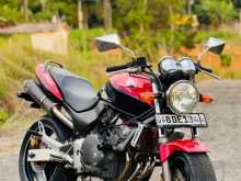 https://riyasewana.com/uploads/honda-honda-hornet-410291813611.jpg