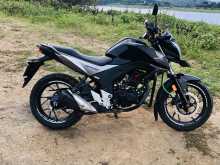 Honda Hornet 160r 2017 Motorbike