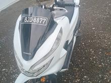 Honda PCX 2021 Motorbike
