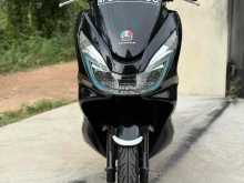 https://riyasewana.com/uploads/honda-honda-pcx-1416281322553.jpg