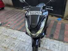 Honda Pcx 160 2023 Motorbike