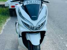 Honda PCX ANJEL LIGHT BJE 2019 Motorbike