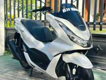 https://riyasewana.com/uploads/honda-honda-pcx-2312151022413.jpg