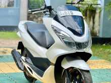 Honda PCX 2018 Motorbike