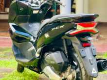 https://riyasewana.com/uploads/honda-honda-pcx-2713112413762.jpg