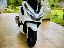 Honda PCX 125 2019 Motorbike