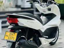 https://riyasewana.com/uploads/honda-honda-pcx-3015161822623.jpg