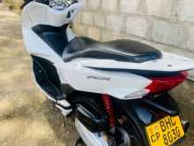 https://riyasewana.com/uploads/honda-honda-pcx-421155613272.jpg