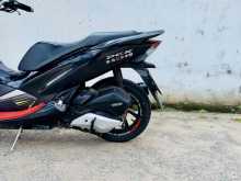 https://riyasewana.com/uploads/honda-honda-pcx-61234322513.jpg