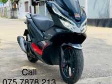 Honda Pcx 125cc 2020 Motorbike