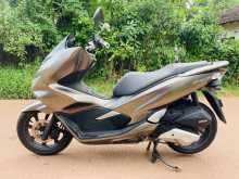 Honda Pcx 125 2019 Motorbike