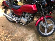 Honda Cb 125 2004 Motorbike