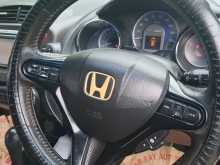 https://riyasewana.com/uploads/honda-honda-shuttle-2013-710175212213.jpg