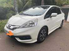 Honda Fit Shuttle 2014 Car