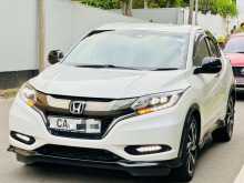 Honda VEZEL RS SENSING 2017 SUV