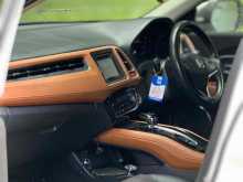 https://riyasewana.com/uploads/honda-honda-vezel-119594422963.jpg