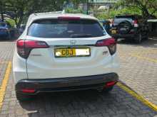 https://riyasewana.com/uploads/honda-honda-vezel-17213525392.jpg