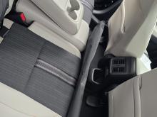 https://riyasewana.com/uploads/honda-honda-vezel-1911074817696.jpg