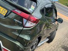 https://riyasewana.com/uploads/honda-honda-vezel-1914151924963.jpg