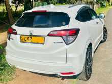 https://riyasewana.com/uploads/honda-honda-vezel-199025022902.jpg