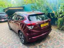 https://riyasewana.com/uploads/honda-honda-vezel-2014-226472112364.jpg